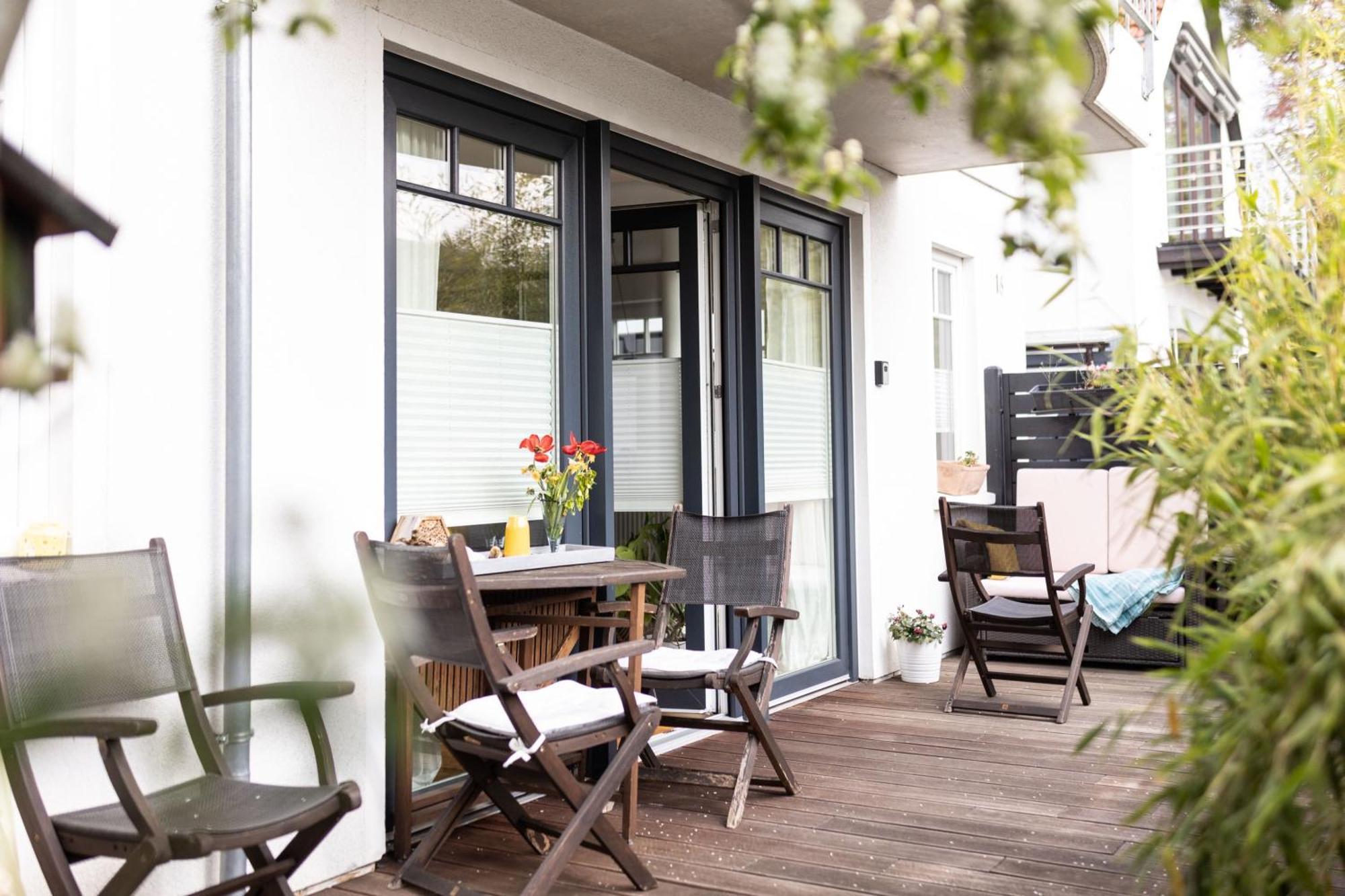 Smartfewo - Home - Zentral - Terrasse - Parkplatz Oldenburg Eksteriør billede